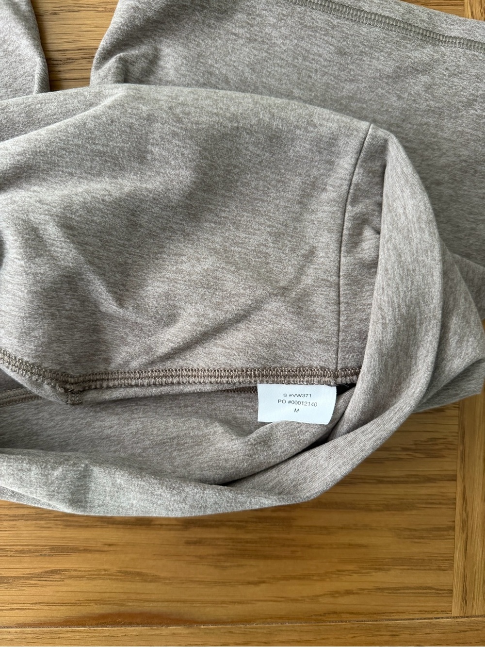 Vuori Women’s Biker Short - Picture 3 of 3